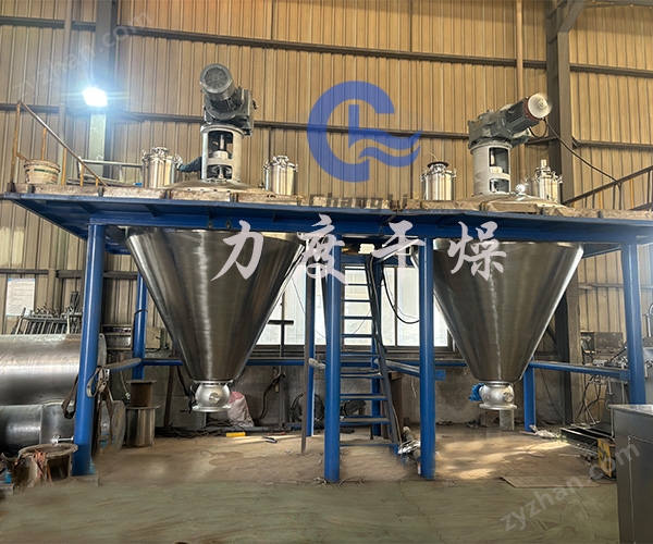 力度干燥——聚砜螺帶真空干燥機！